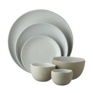 barefoot collection dinner set