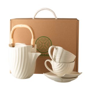 pincuk collection tea set